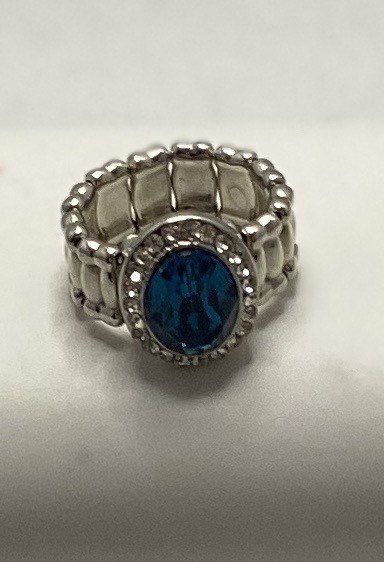 DebraFashionJewelry.Etsy.com sharing from my #etsy shop: Vintage Blue Rhinestone Ring Stretch Band #VintageJewelry  #women #jewelry #vintagejewelryforsale #blackownedbusiness #blackbusinessmatters Thanks for looking & have a good day & Fourth of July!! etsy.me/36b7uc4