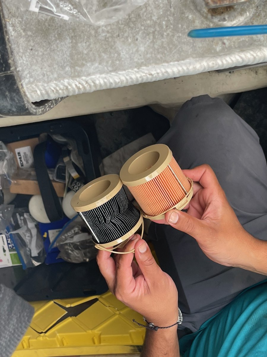 What's going on here?.?. #workflow #nfms #saltlife #marinetechlife #racor