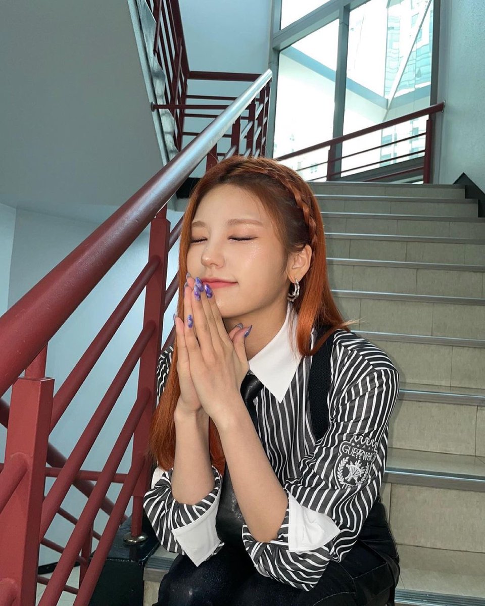 yeji pics tweet media
