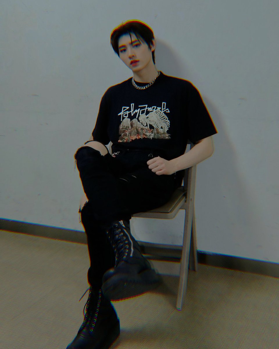 thzseven's tweet image. ㅤ
ㅤ
ㅤㅤㅤ  ꖛ ı 𝖐now that's tɔo 𝖇ad
ㅤㅤㅤ  ˒ but ı'ꭑ ─┈ ː  l𝗼co ، 𖤐
ㅤㅤㅤ