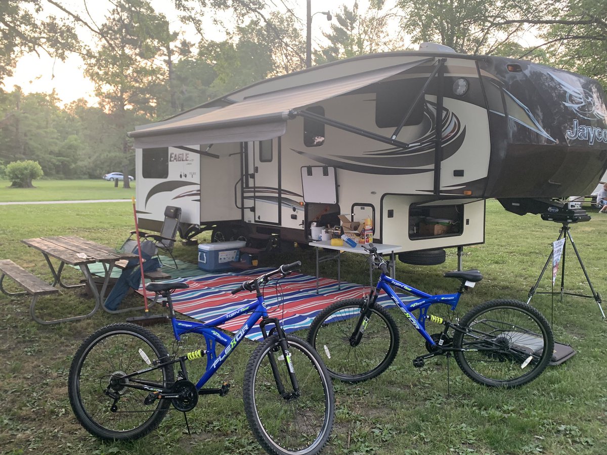 Decided to go camping last minute.. Small, not packed it’s like a piece of heaven!! <a href="/GoRVing/">Go RVing</a>