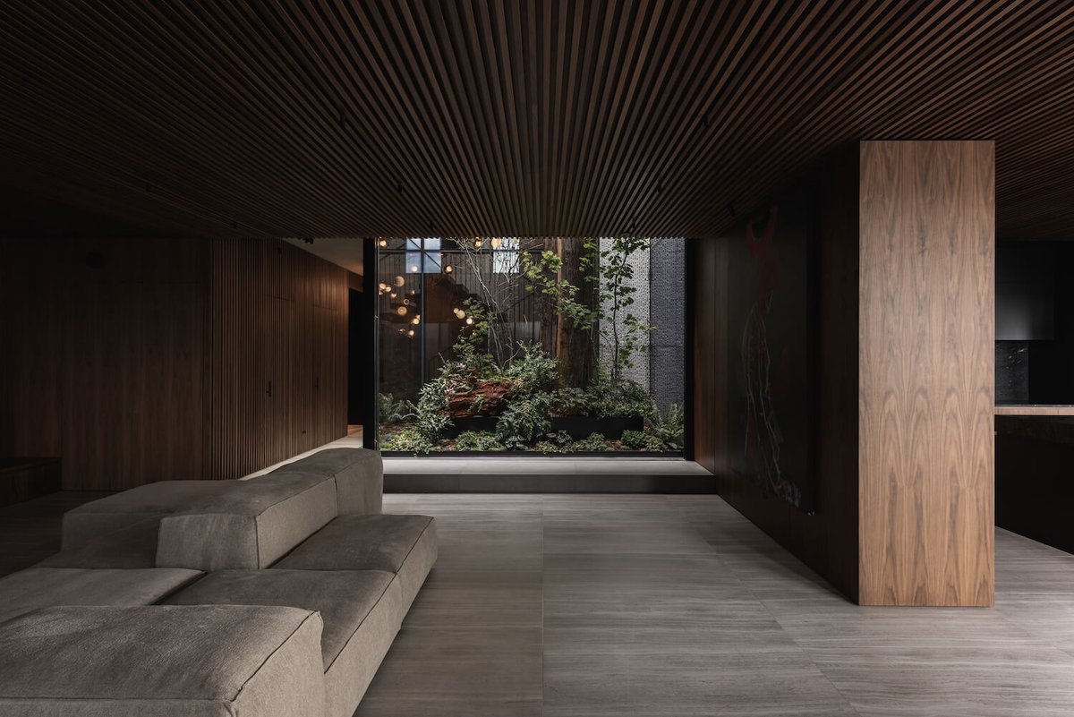 AmazingArchi's tweet photo. Leckie Studio designed Penthouse at the new Bjarke Ingels's #Vancouver House project in Canada
Read more: https://t.co/JPns47WBYm
Photography: Conrad Brown
#canada #britishcolumbia #architect #architecture
#amazingarchitecture #pentouse #realestate #house #home #interiordesign https://t.co/fmsMmpWHSe