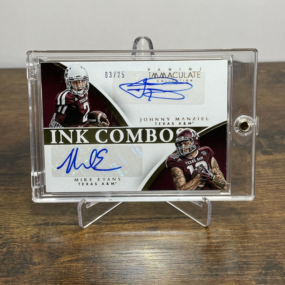 SaintsPc's tweet photo. Johnny Manziel and Mike Evans Dual auto /25!
This is an amazing card, I’ll sell for 125 shipped or just hold! Will listen to respectable numbers.

#sportscards #whodoyoucollect #thehobby #nba #basketballcards #panini #tradingcards #paniniamerica #topps #footballcards #nfl https://t.co/AgJhgDLiwm