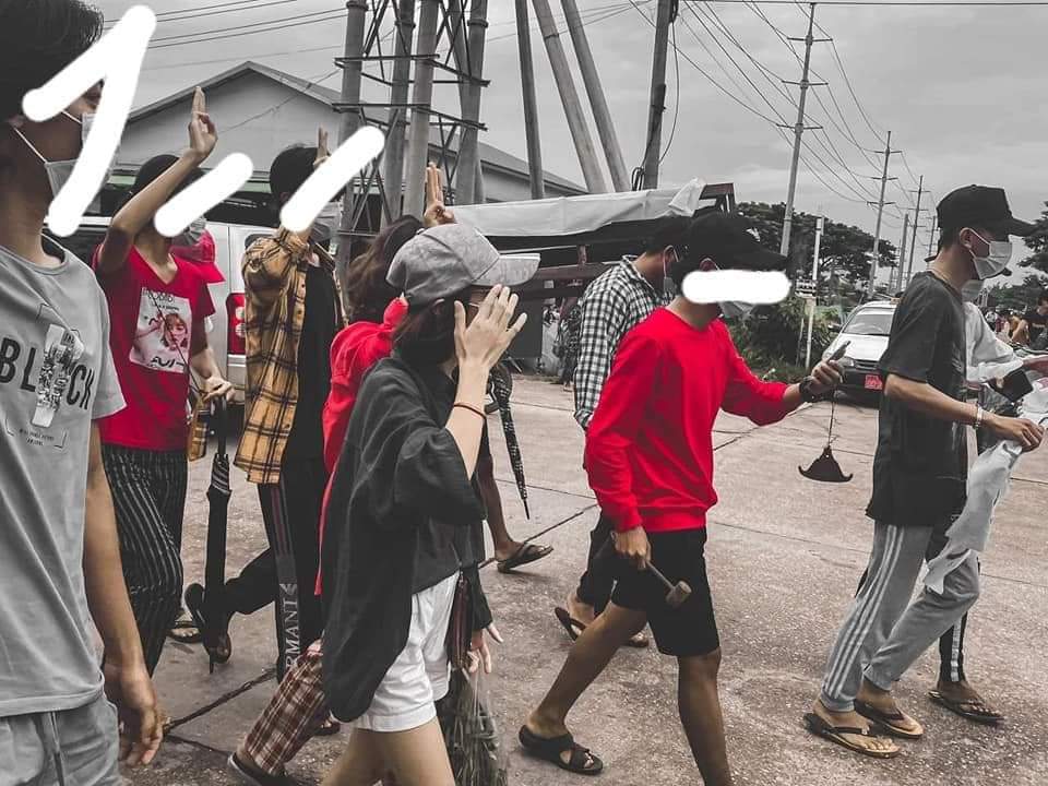 RvlBurma2's tweet photo. #MurdererMinAungHlaing funeral was held on July 3 in #South_Dagon,  Min Aung Hlaing's birthday was cremated and against the military dictator.

#WhatsHappeningInMyanmar 
#July3Coup https://t.co/9POlOdtWyC