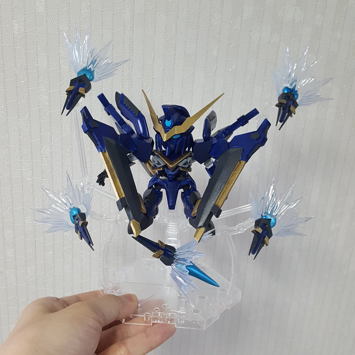 ハルファスガンダム