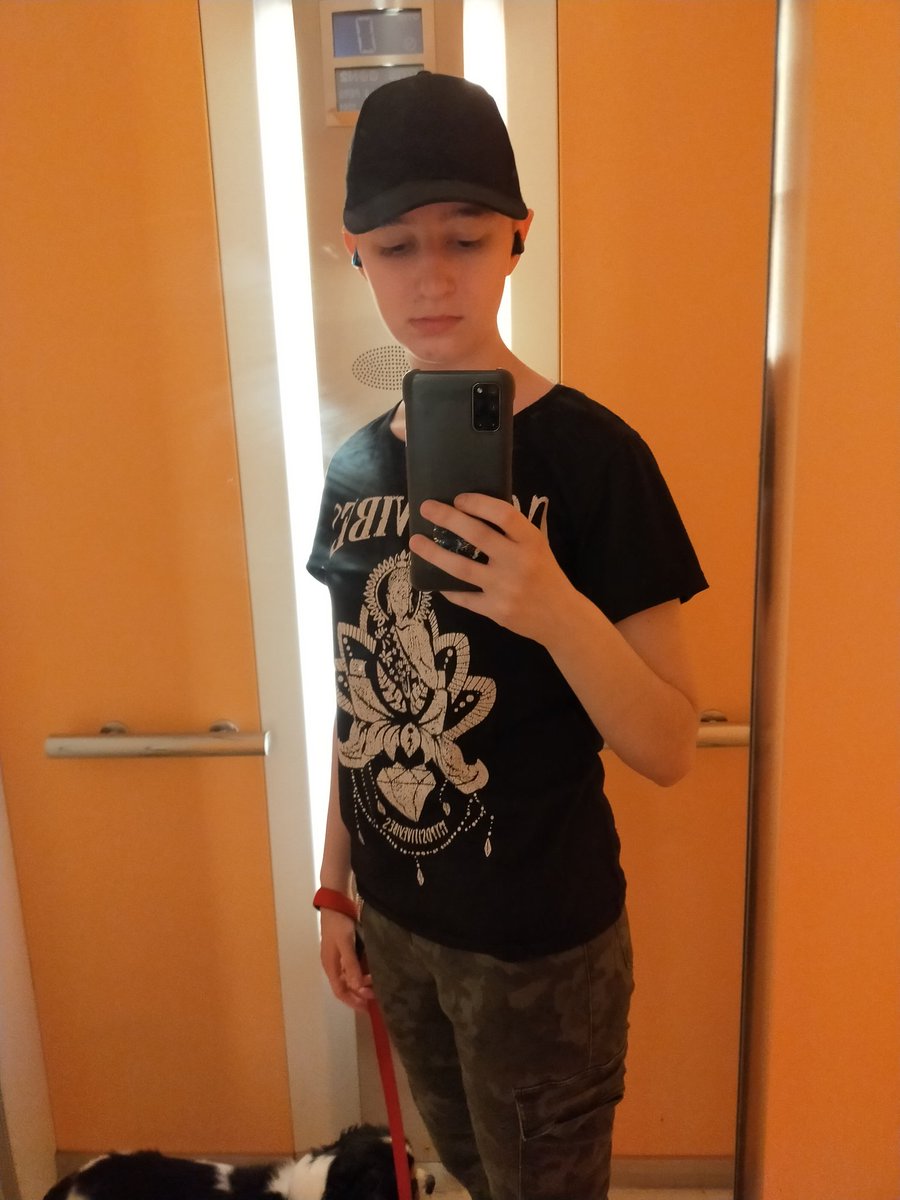 in_crah's tweet photo. #TransPrideMonth Not a pro at taking pics but hi 👉👈 https://t.co/J8YDzTuHzy