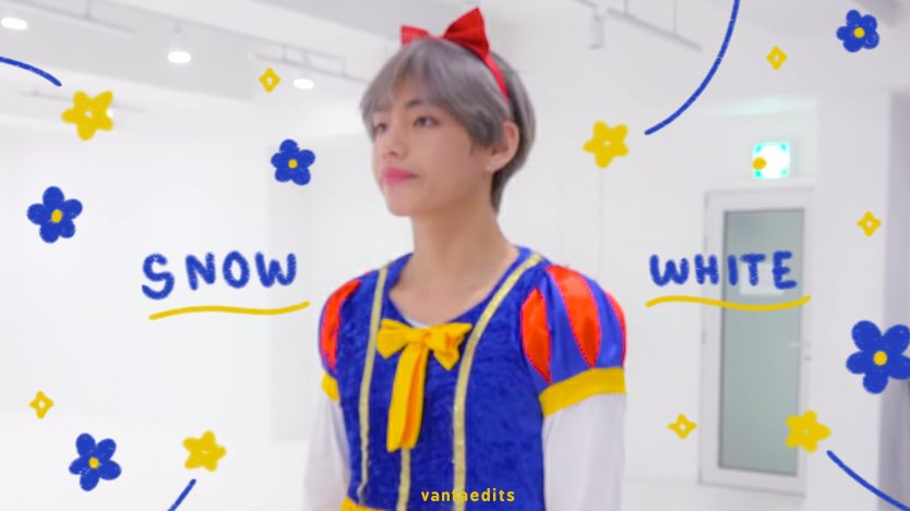 vantaedits's tweet photo. blessing your tl with snow white tete!! 🍎 https://t.co/duMmxEVH2X