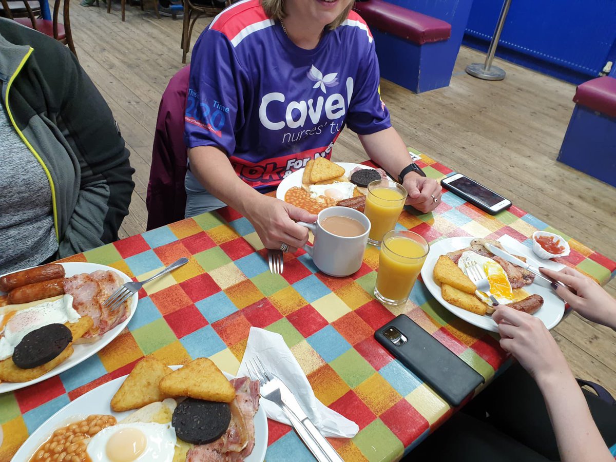 In true EPRR style, preparations for today’s climb are under way.#eprr #Caveltrust <a href="/NHSBartsHealth/">Barts Health</a>  <a href="/rachelc_j/">@RachelC_J</a>