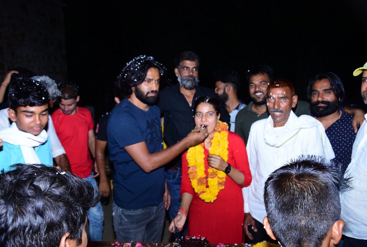 Priyankavp2019's tweet photo. Thank you so much siya bhaiya &amp; your powerful team (4707). https://t.co/gcBViC58GK