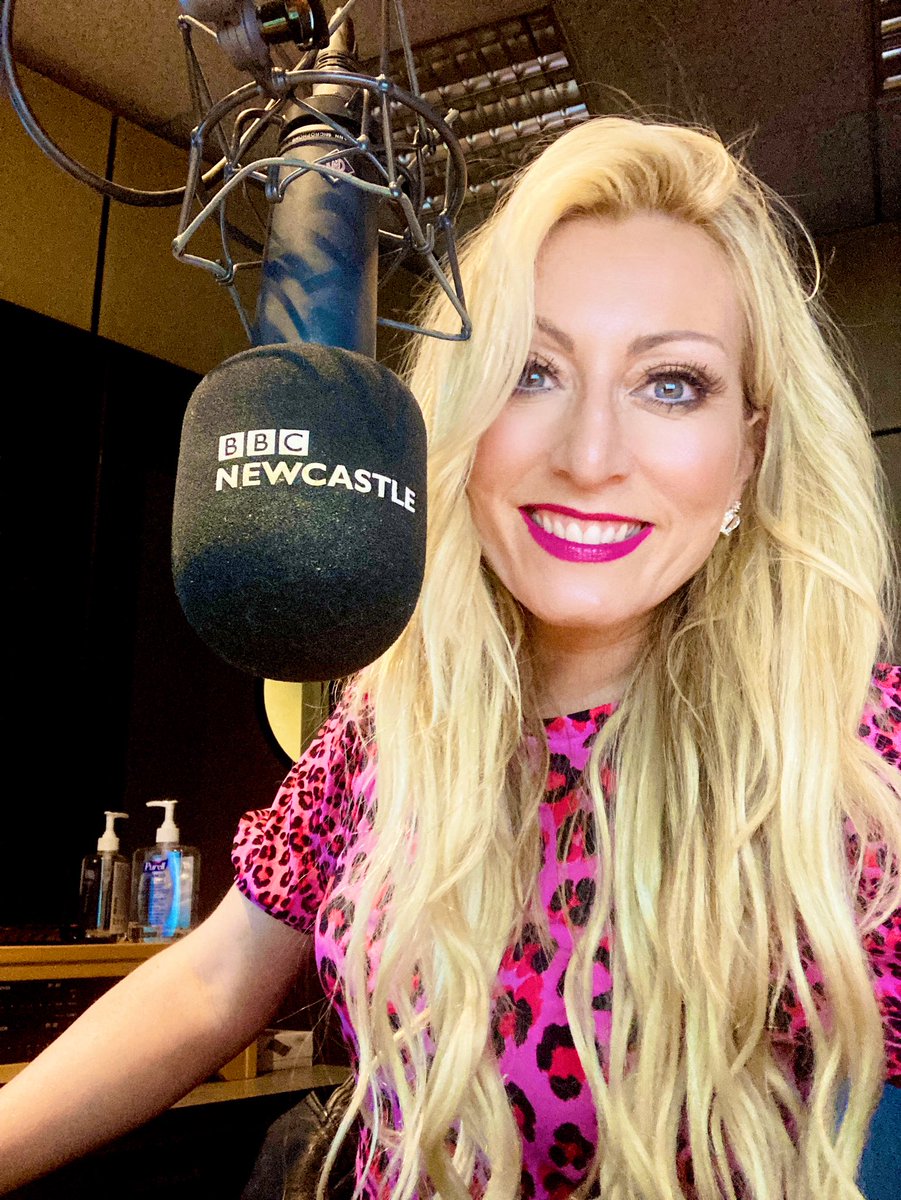 KellyScottRadio's tweet photo. Good Morning!!☀️Come join me on @bbcnewcastle from 6am for the latest news,great music &the Saturday shimmy plus it’s #NationalFriedClamDay so for today’s #GreatNorthPun I’m after your #FishyFilms I’ll get you started with “I know what you “SQUID” last Summer”-what have you got?x https://t.co/5W9a2NB9ZB