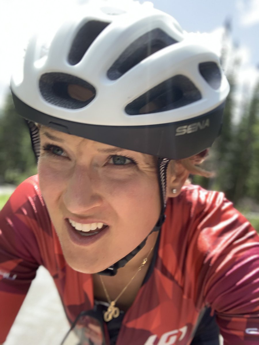 Lex_Albrecht's tweet photo. The drive back to AZ continues. Today I woke up and rode my TimeMachine in Nederland, CO (and Boulder, Ward, and to Brainard Lake). I love it here. Feels special to be back
#BMCtimemachine #fromwhereiride #ColoRADo https://t.co/Iiv2xTZLLE
