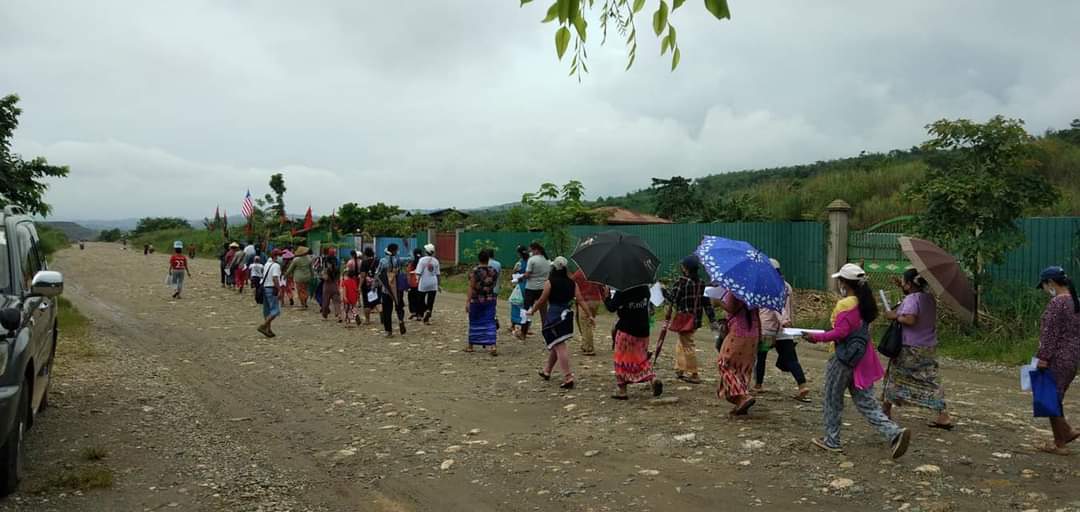 Anti-Military Strike by residents in LoneKhin,Hpakant on #MurdererMinAungHlaing Birthday. 
#July3RevileStrike
#WhatsHappeningInMyanmar
