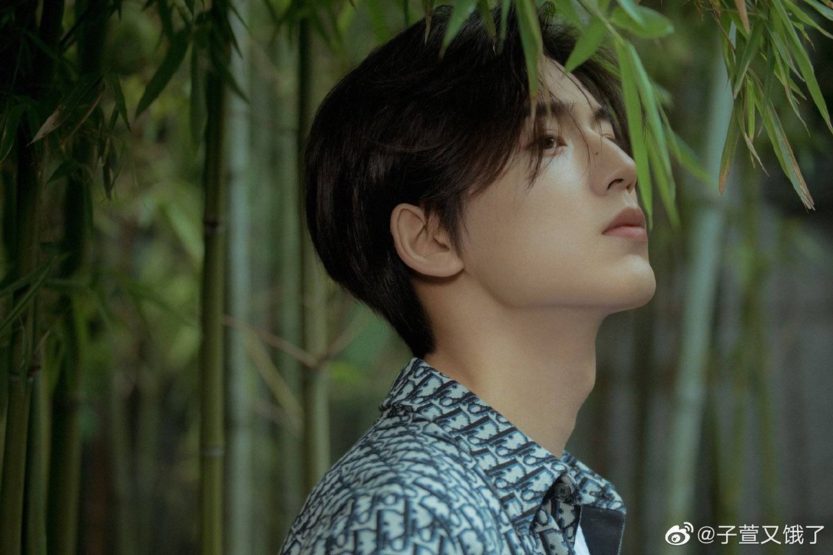 ZhanglingheP's tweet photo. อะไรจะเซ็กซี่เบอร์นี้
#จางหลิงเฮ่อ 
#zhanglinghe https://t.co/0PCOoHqCTp