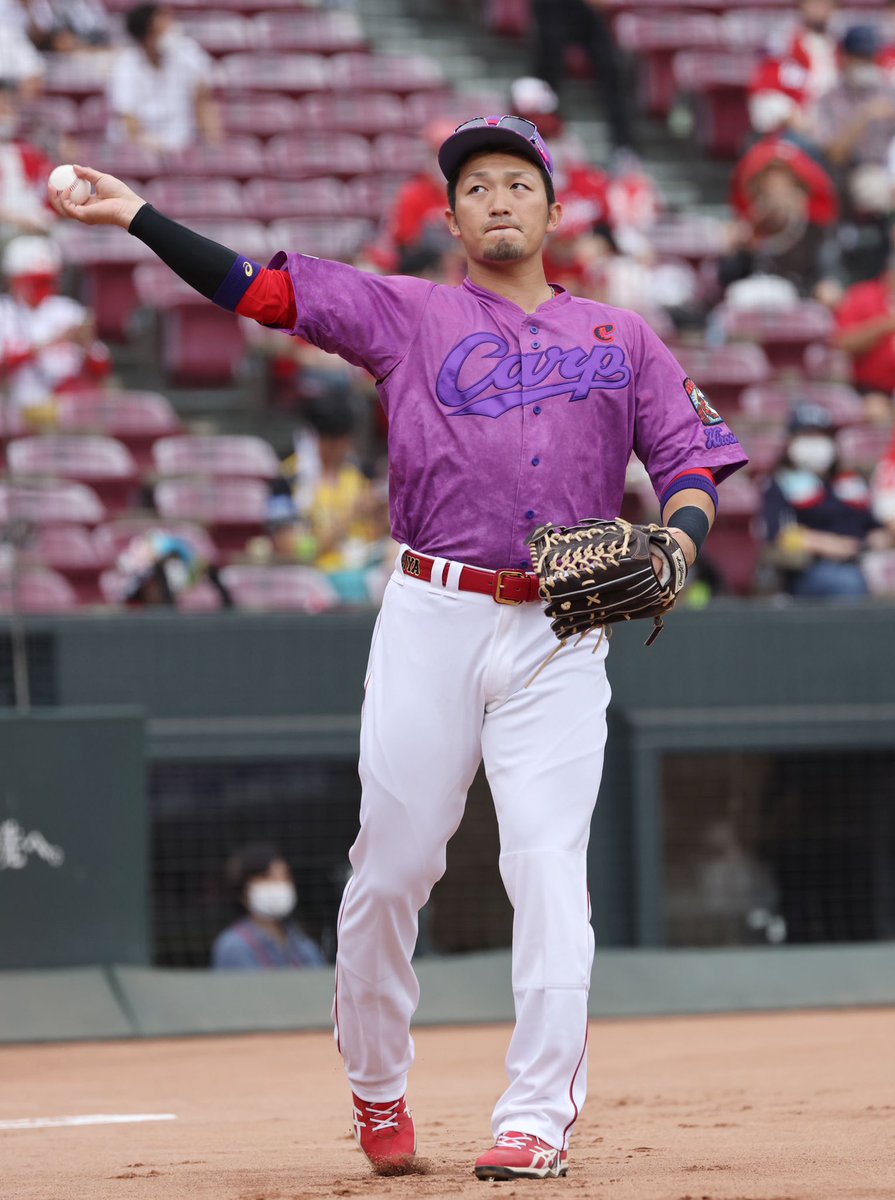 広島カープ ユニフォーム 西川龍馬 - スポーツ選手 広島カープ ユニフォーム 西川龍馬 - スポーツ選手