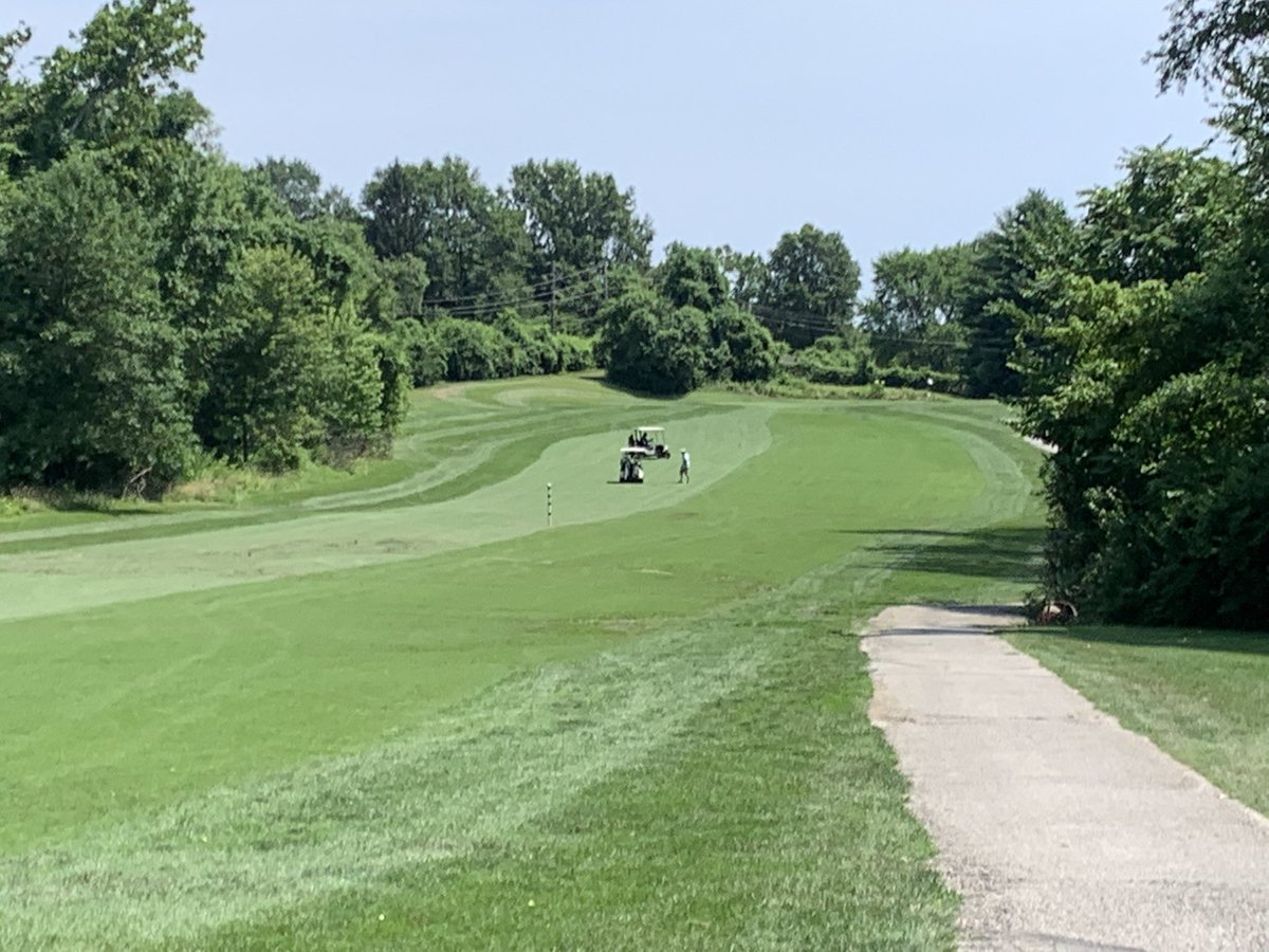 32Duke's tweet image. Great time today with my guy “The Barrister”at Eagle Springs Golf Course! #FunTrack