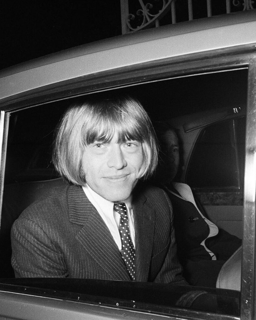 Superstar_Cars's tweet image. Remembering Brian Jones, the early driving force behind The Rolling Stones, before his troubles took him far too soon, 28 February 1942 – 3 July 1969. 

📷 Mirrorpix / Philip Townshend

#RollingStones #TheRollingStones #27Club @NewWaveAndPunk @gott_julie @MickJagger