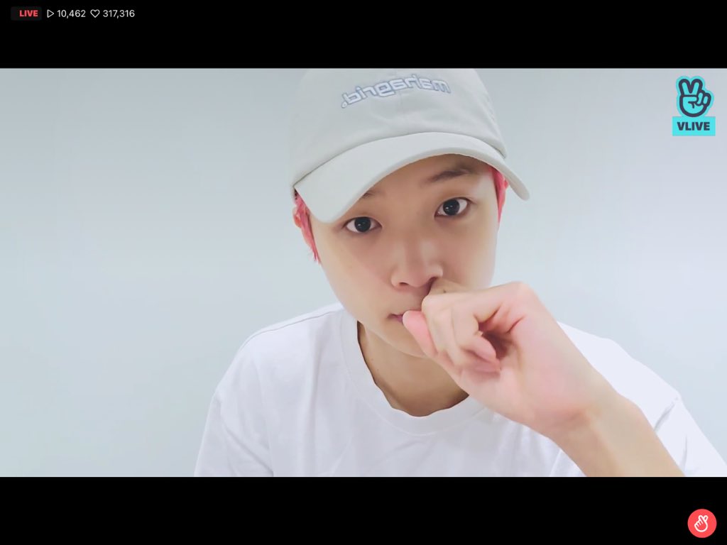dongpyolluv's tweet photo. ตาแป๋วมากเลยอ่ะลูกเอ้ยยยยย https://t.co/hxsrbc8Cct