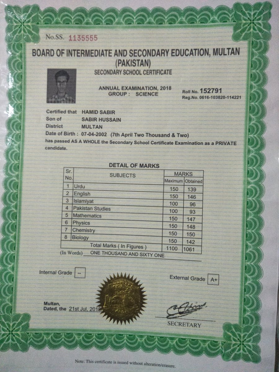 HamidSa51942556's tweet photo. I got 96% marks in matric. Now i want promotion. I am not able to give exams this year bcz of short academic year.
 #ImranKhanStudentsKiSunLo https://t.co/elTBSN9o1N