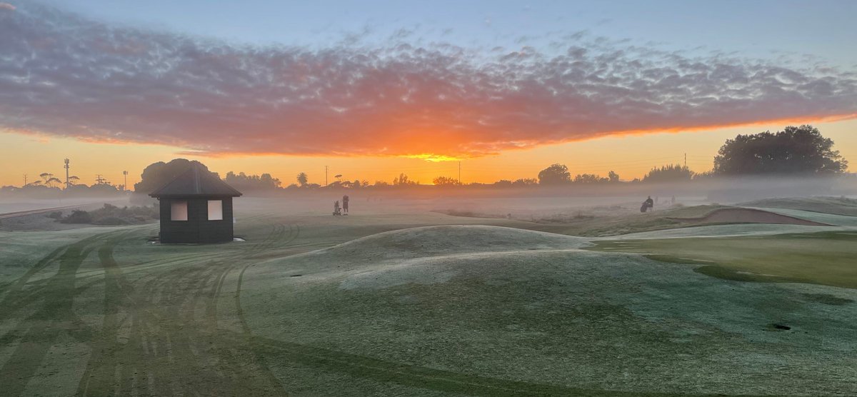 Something special about securing the first tee times on a crisp winter morning!