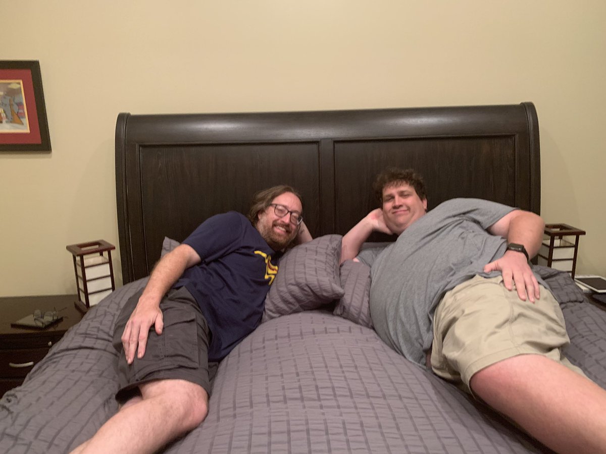 Always a great night when I can play poker AND see my great friends AND stars of Episode 7 - The Jeopardy Episode, Tim Edwards &amp; the Voice of The Derek Duvall Show, Jeff Brown!! #PodNation #PodernFamily #Jeopardy