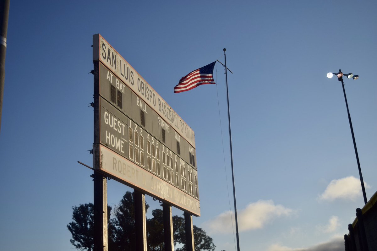 SLO_BluesCCL's tweet photo. After a few tough games on the road, the Blues are back at it! They won tonight’s game against the @Conejo_Oaks 5-4! It is great to be back home!
#cclbaseball #calsummerbaseball #sloblues #goblues #thebluesareback #centralcoast #baseball https://t.co/nxskMLjXnf