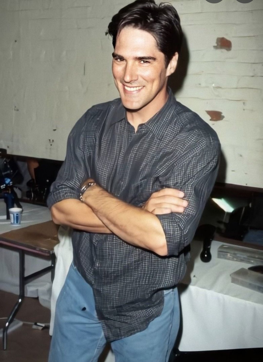 Happy birthday to the THOMAS GIBSON . AND FYI we\re birthday twins and I love you   