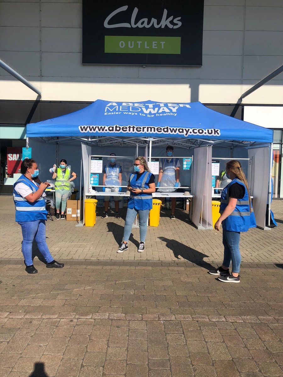 medway_council's tweet image. Protect your loved ones - take a symptom-free test 👍

Pop by one of our testing centres this weekend, no booking necessary:

👉 Saturday 📍 Dockside: 9am to 5pm
👉 Sunday 📍 Rochester, Blue Boar car park: 10am to 4pm

#LetsGetTested