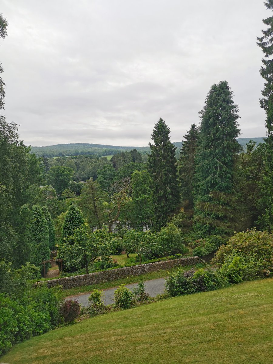 JenniferRendall's tweet photo. Very happy with my Saturday morning view, and knowing I have over a week on holiday with my lovely family ❤️ https://t.co/bJcKGQVmW5