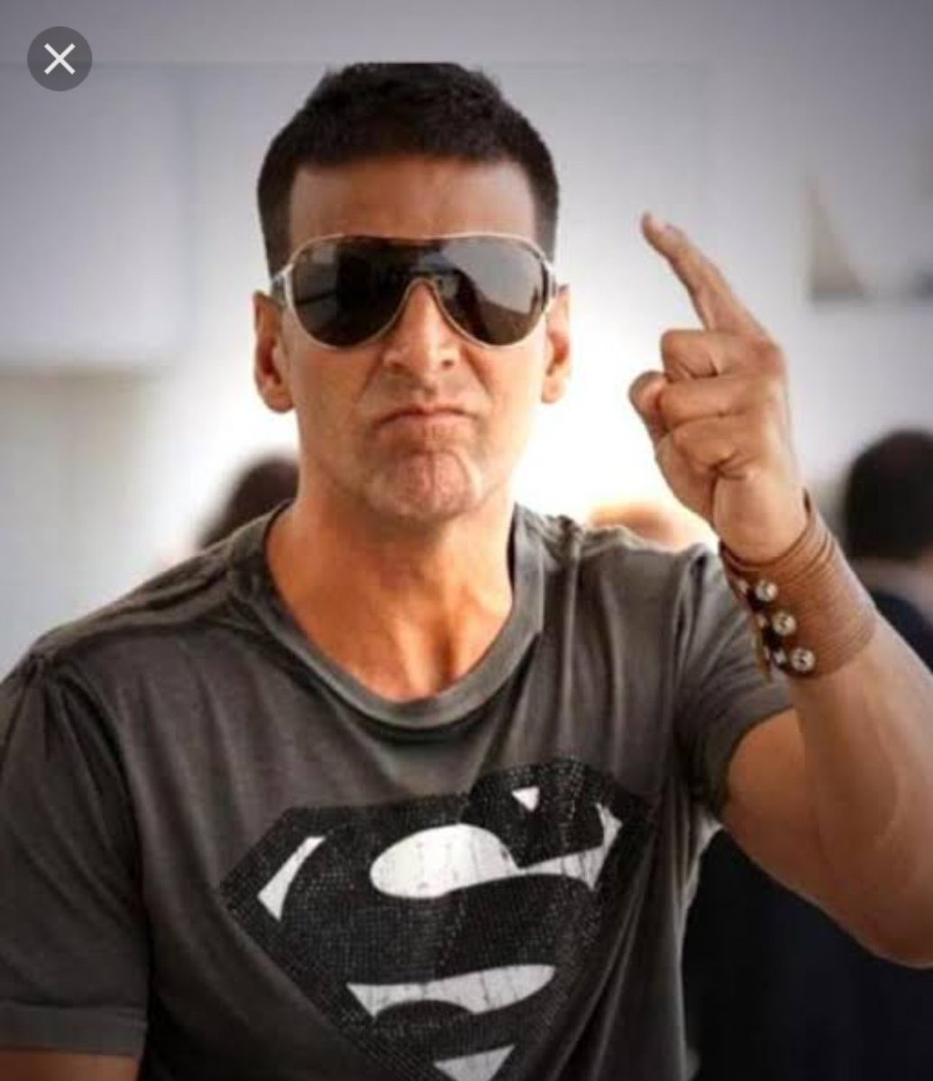 GauravAkshay16's tweet photo. 😎Today Celebrated🎉 #12YearsOfKambakkhtishq #3July2009 Star Cast @akshaykumar sir #KareenaKapoor
@AftabShivdasani @amuarora
@KirronKherBJP @jaavedjaaferi
@RealVinduSingh @bomanirani
@ashwinmushran
#AkshayKumar
#KareenaKapoorKhan
#KambakkhtIshq #Akkians #GauravAkshay 😍😇 https://t.co/tsG9Pjp14X