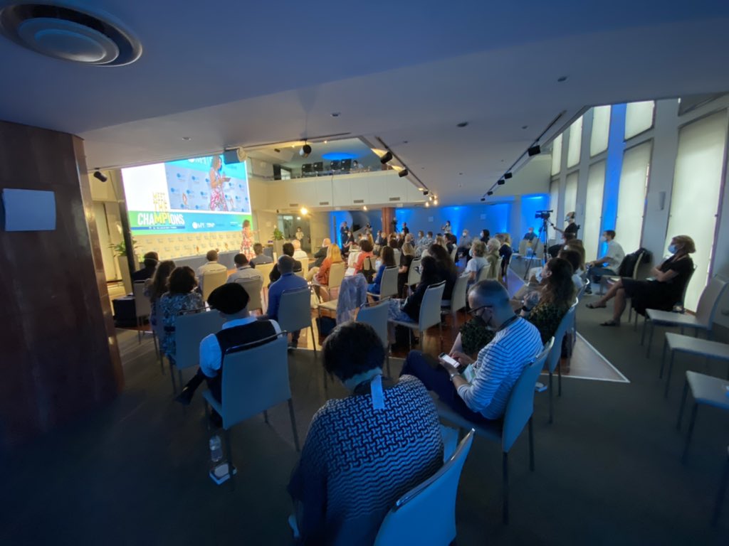 pla_baldax's tweet photo. Day Two di #MeetTheChaMPIons, convention di @MPI_Italia all’@nhhotelsit di #Torino (Centro). Conduce @GiusiLegrenzi.

Qui per @missionline 

#meetingindustry https://t.co/gqelBmcQwU