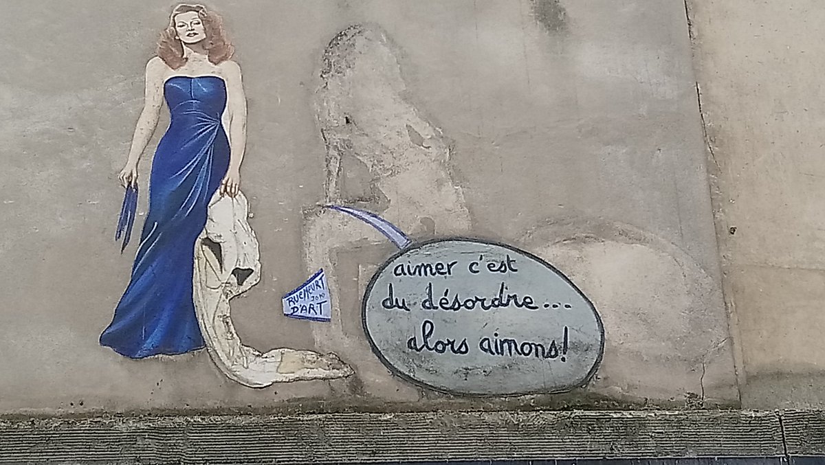 #murdesjetaime #loverswall #amor #montmartre #Paris #StreetArt #urbanart #peinturederue #artderue #artederua #artecallero #callejero #muralismo #spraypaint #fresque #huge #giant #mural #graffiti #Paris #paintedcities #wallart #muralart #muralpainting #wall #wallpainting
