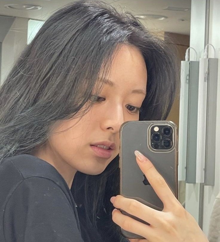 hii gw Luna 
Fambest? gw lgi butuh fambest
yuk mampir ke dm gw 
Mutualan? rt/like

#roleplayerindonesia #roleplayer #roleplayeraccount #roleplayerkpop