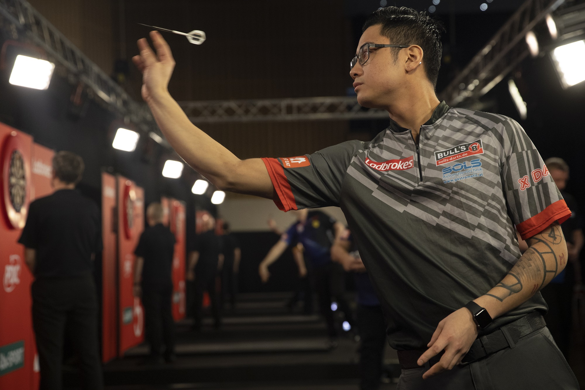 PDC Darts on Twitter "WHITEWASH! littlejohn180 wins his first PDC