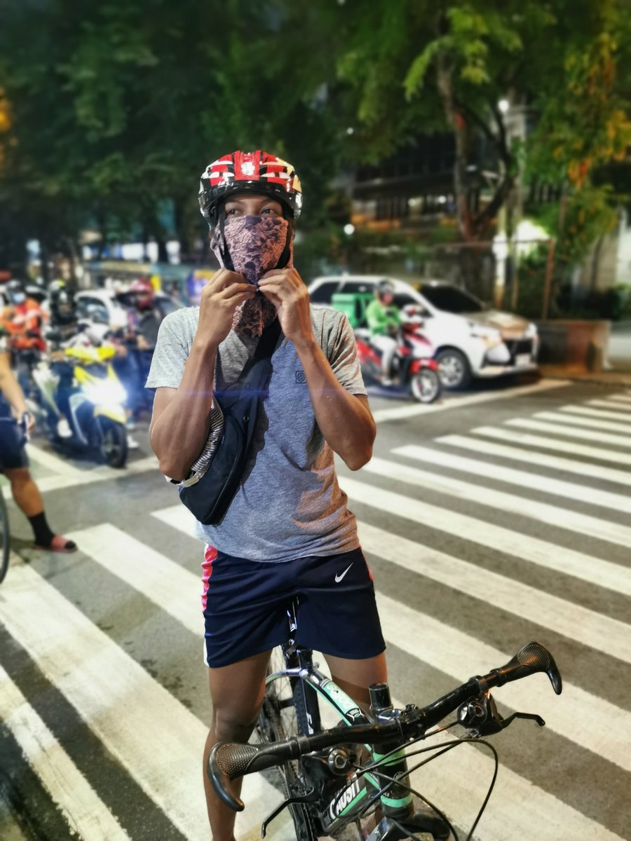 rowheyourboat's tweet photo. Thank you to @143redangel for the helmets! We distributed them tonight. https://t.co/0ONzpzl11M