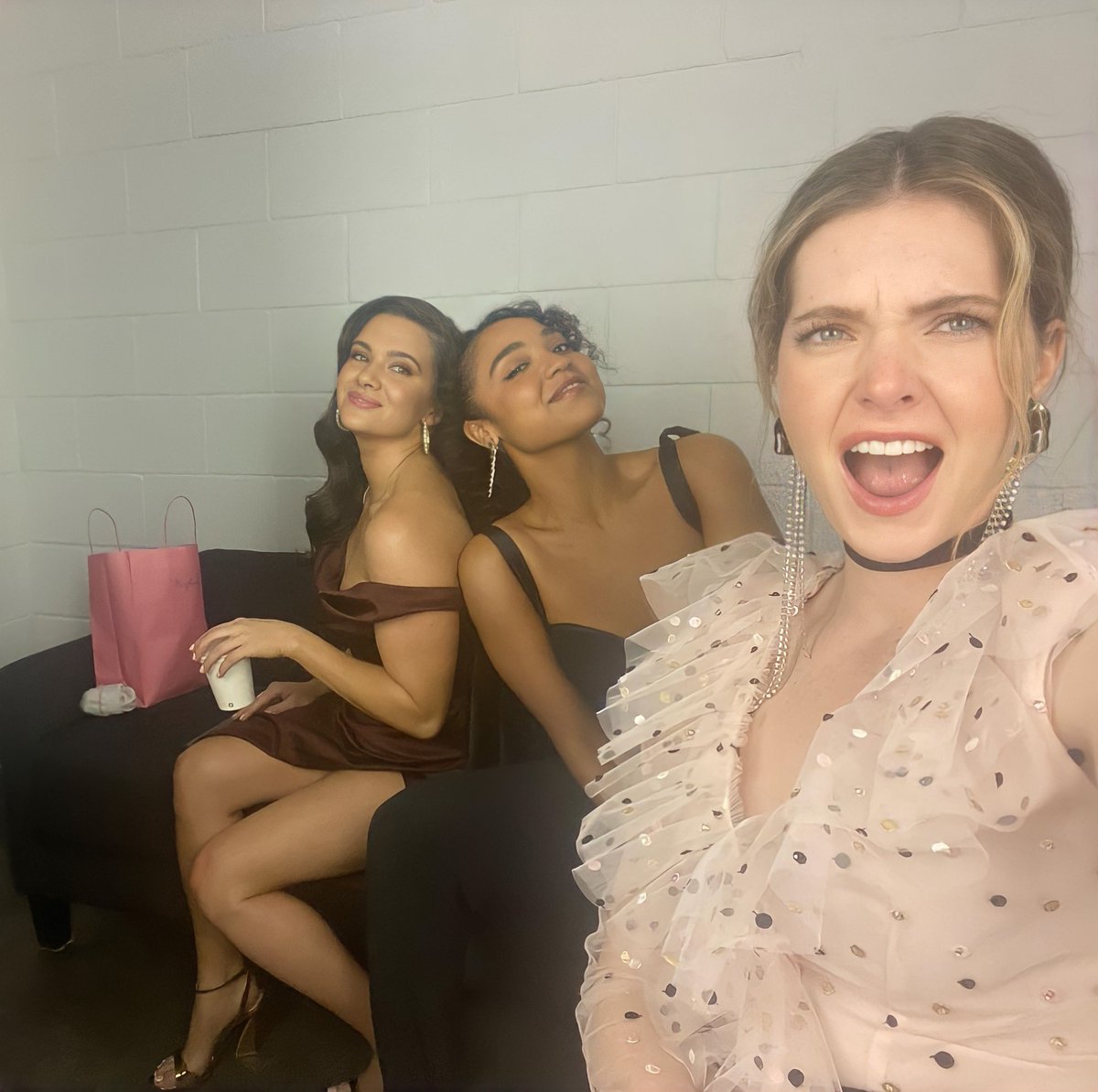 badpostmeghann's tweet photo. I will always cheerish their friendship 💕🥺 love you @MeghannFeghann @thekatiestevens @aishadee 

#TheBoldType https://t.co/2lkve9ME9U