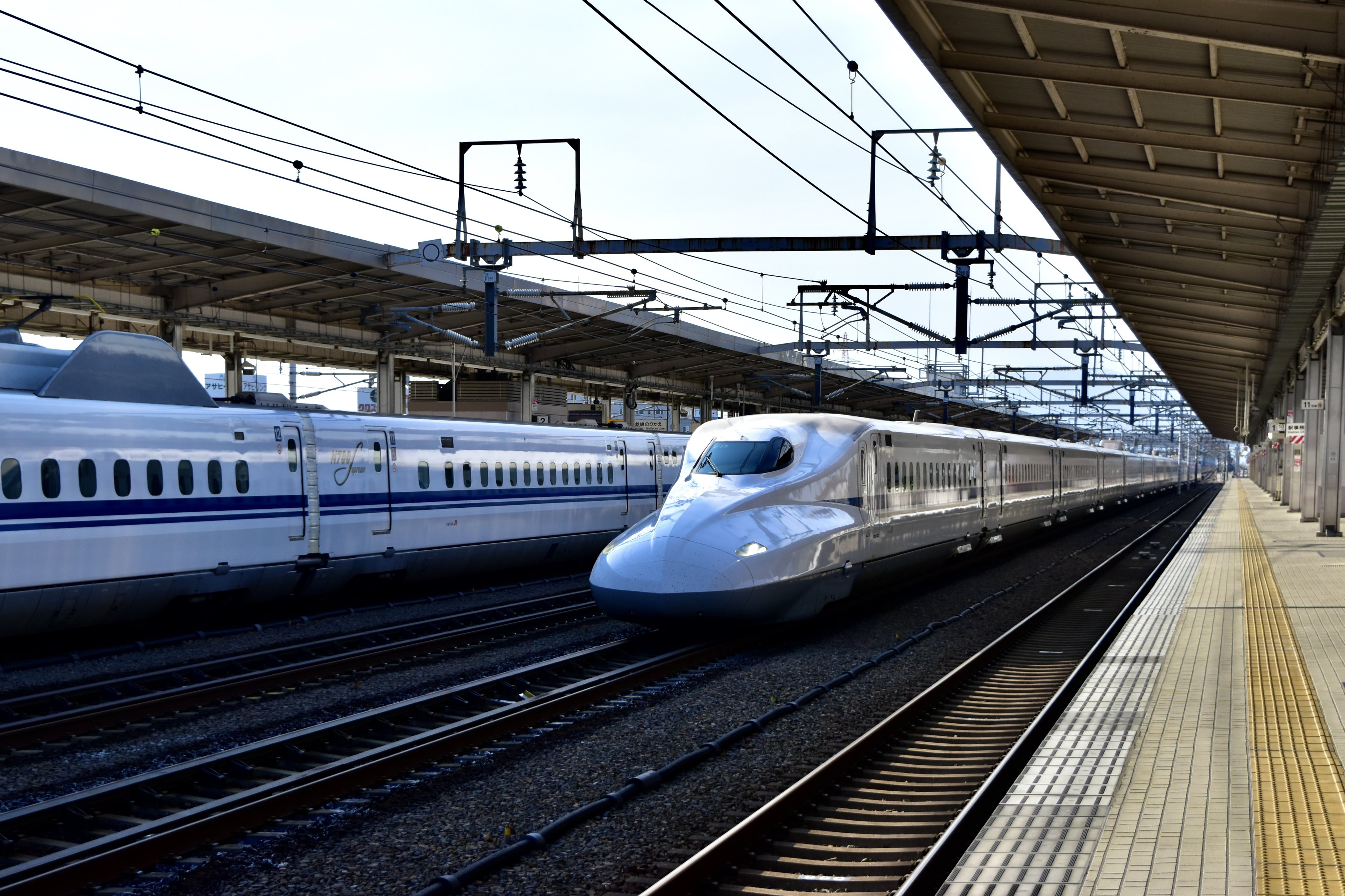 Nichinichisou0808 運営ブログ記事を更新しました 岐阜羽島駅は一応 完結となります 3 4回訪れましたが 毎回天気と撮影機材が異なるため 今ひとつまとまりに欠けるかも 駅前ホテル上階から俯瞰した岐阜羽島駅を見たいかも 岐阜羽島駅 T