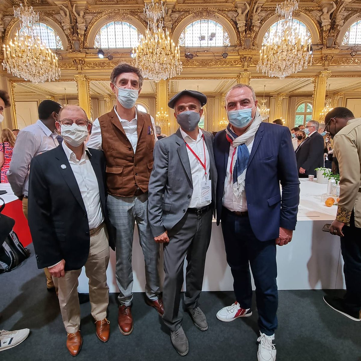 Merci au lesoulor1925 pour son invitation lors du salon Fabriqué en France 🇨🇵 au Palais de l'@elysee 

#fabricationfrancaise #madeinfrance #artisanatfrancais #artisan