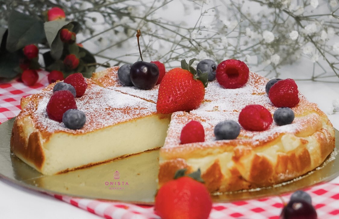 سان سباستيان شيزكيك متوفره الان 

#كيكة_العسل #سانسبيستيان #sansebastian #sansebastiancheesecake 
#كافيهات_جدة #لاونج_جدة #كيك #كافيهات #كيكة_سوليد_كرميل #جدة #كافيهات_الرياض #كافيهات_مكة #كافيهات_الطائف #جدة_الان #لاونج_جدة #لاونج #لاونجات_جده #لاونج_مكة #لاونج_الطائف