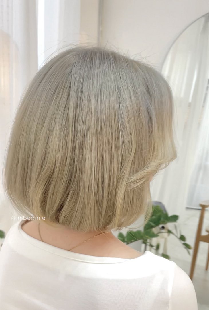 imbeamie's tweet photo. ขอล้องงงง อย่าปล่อยให้ร้านนี้เงียบ Yeoshin Salon อารีย์ ตัดผมคุณภาพจริงๆ ย้อมสีเป๊ะมากก ที่เดียวจบ นี่ไม่เคยกล้าตัดผมสั้นขนาดนี้เลย กลัวไม่สวย555 แว๊บแรกที่เห็นกระจกคือกรี้ด ถูกใจกว่าที่หวังไว้อีก คนเข้ามาชมเยอะมากๆๆๆ ช่างน้องเก็บงานเนี้ยบบบ ละเอียด ใส่ใจสุด💗 https://t.co/GGNf236tTC