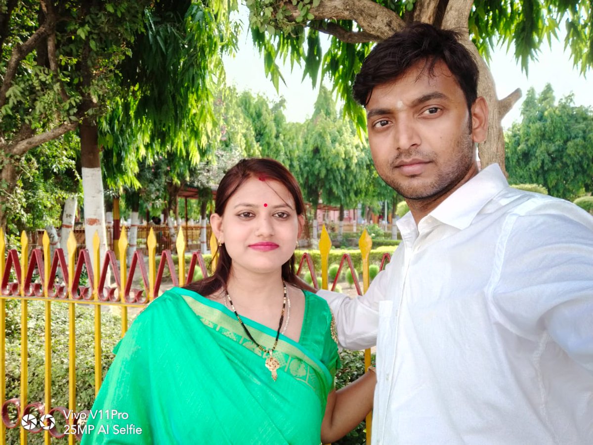 शुक्रिया #योगी_हैं_तो_यकीन_है 
मरीजों की जान बचाते-बचाते खुद संक्रमित हुई। अब 45 दिन से वेंटिलेटर पर हैं। हिन्दुस्तान ने खबर प्रकाशित की। योगी सरकार ने महिला डॉक्टर का लंग ट्रांसप्लांट कराने का आश्वासन दिया है।