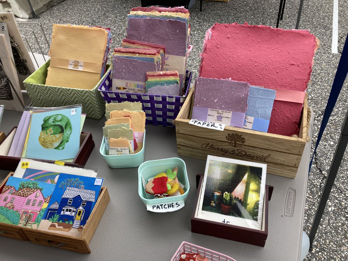 RatHandsPress's tweet photo. proud of my set up today at the windham farmers market ((-: here till 12:30! https://t.co/L2fcg8xr2v