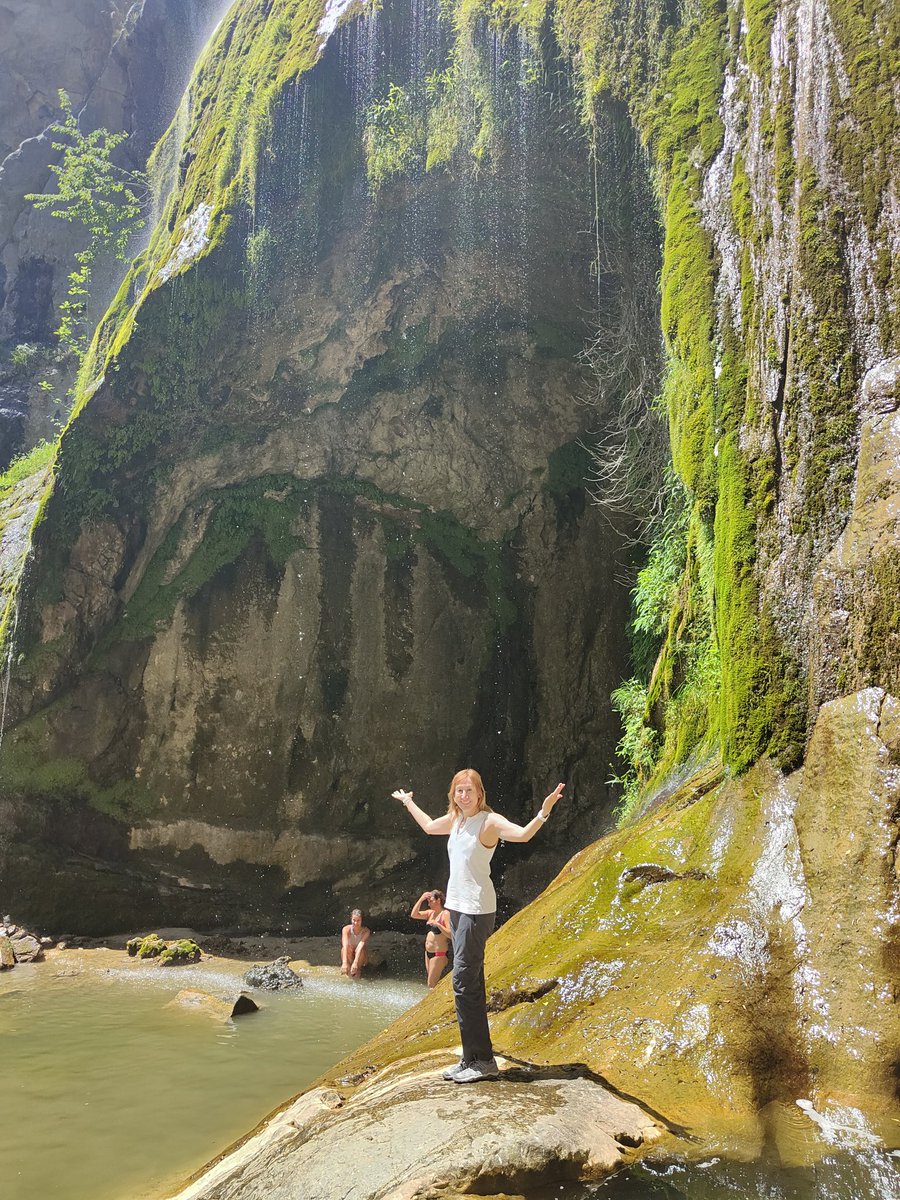 NoemiSender's tweet photo. Sant Quirze the Besora hides beauty nature secrets. Salt del Mir is a cosy wartefall where someone can swim enjoying also of its fresh rain of drops pouring from its top. It is perfect, in a hot day summer. https://t.co/REzUSHv61o