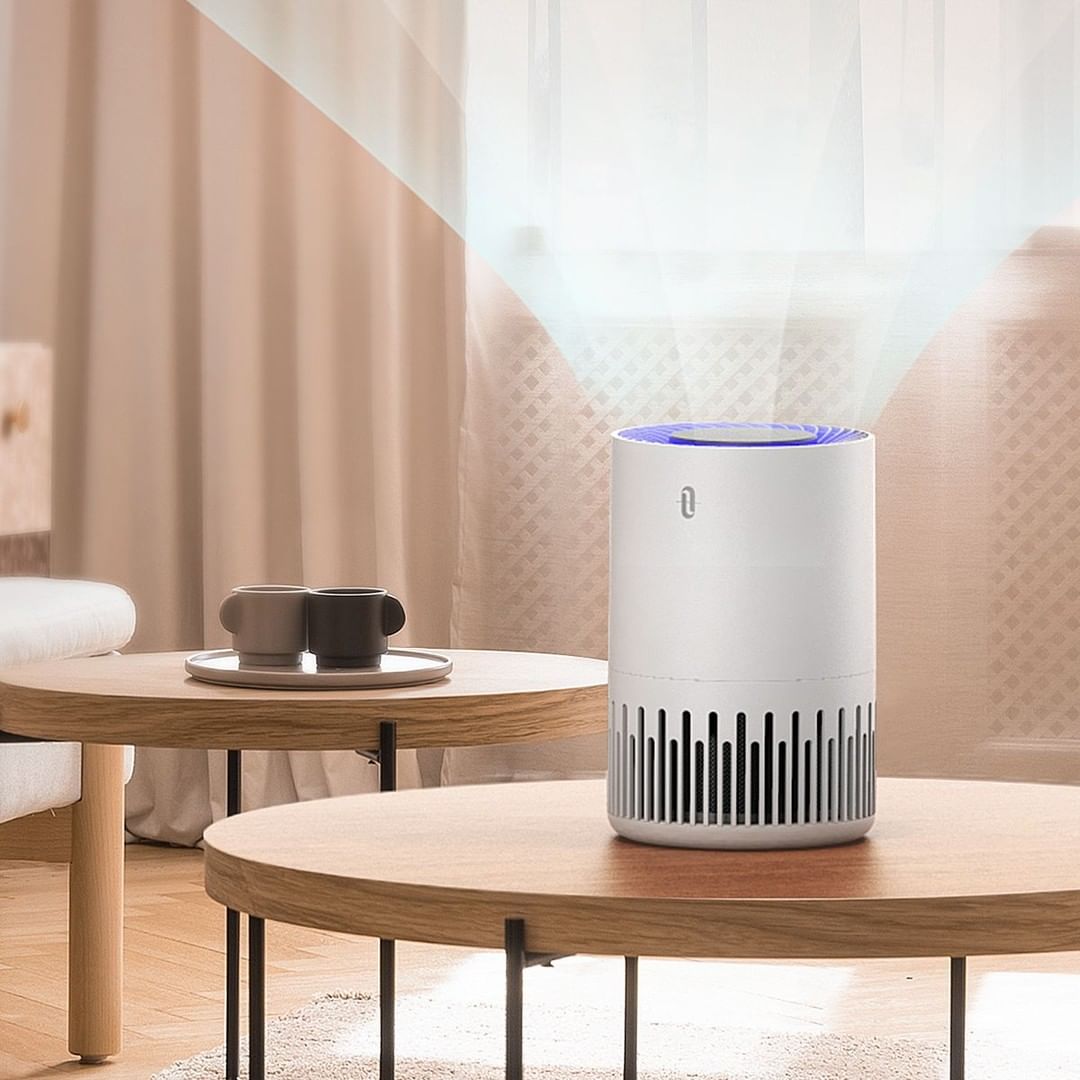 The TaoTronics Air Purifier features a 3-in-1 filtration system that offers various levels of protection. And there's never been a better time than now to keep the air around us clean and germ-free 🦠🚫