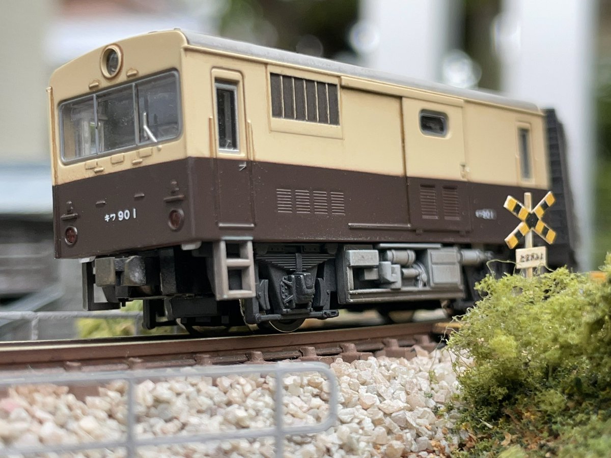 B作 على تويتر キワ90くんですが 実車は貨車を1 2両ひいて走っていたそうです となると最後尾には尾灯を吊るしてたかな と思い 3dプリンターで作ってみました うん 多分こんな雰囲気だ 鉄道模型 Nゲージ ノス鉄 キワ90