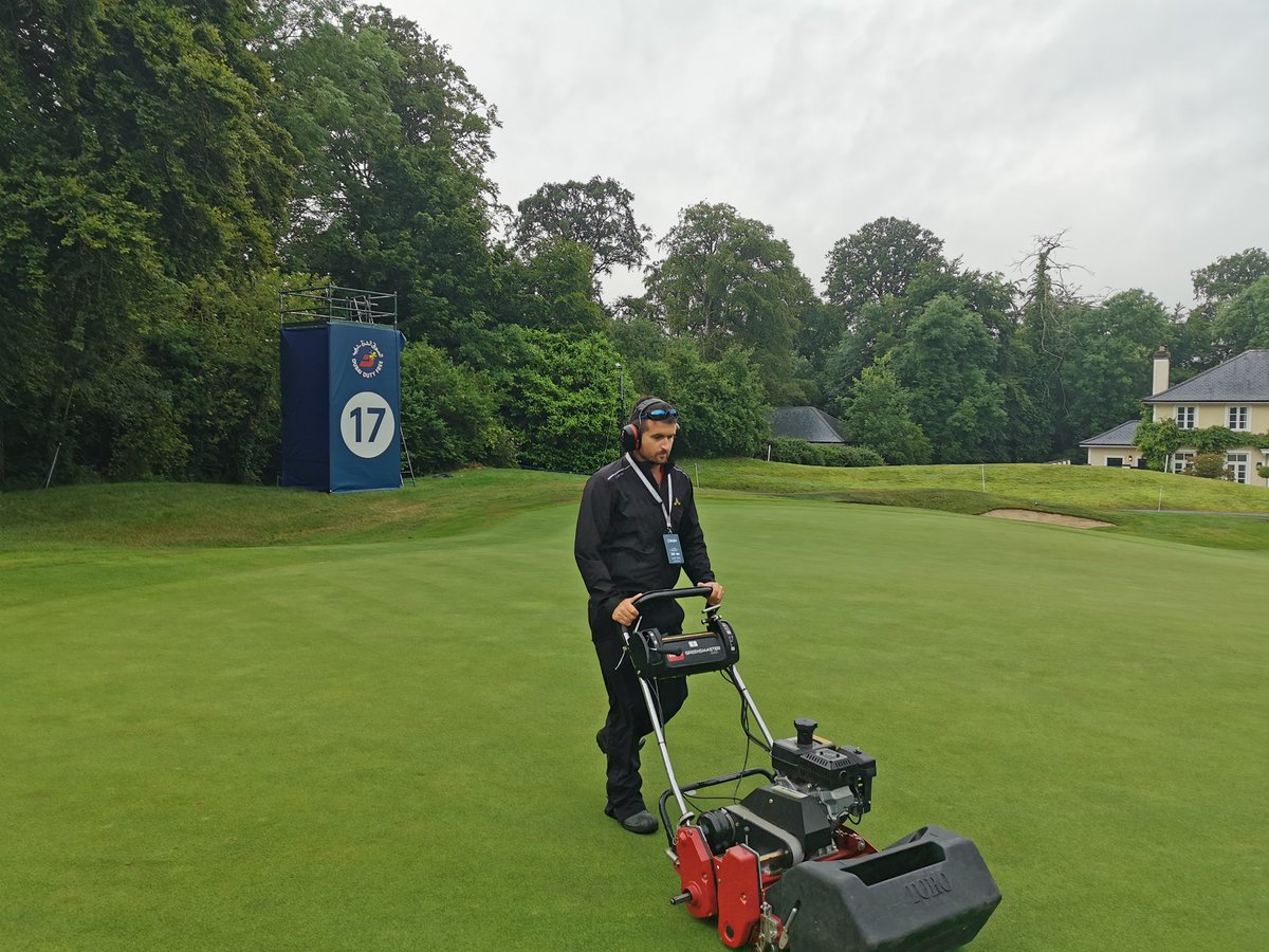 ATPI21's tweet image. Sean Power Adare Manor GC cutting greens this morning at MJ - Straight as arrows👏👍 @ATPI21 @DDFIrishOpen @GolfIreland_