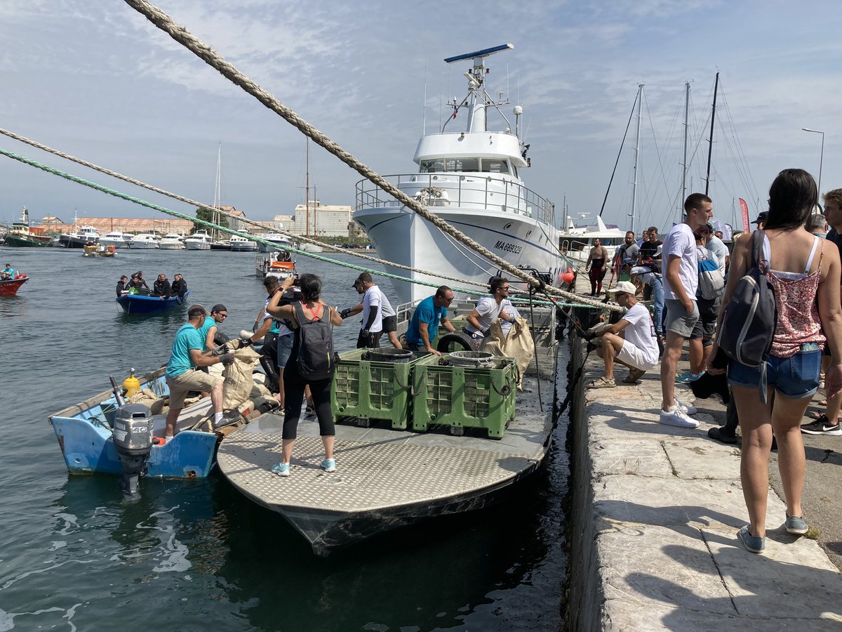 Port De Sete tweet media