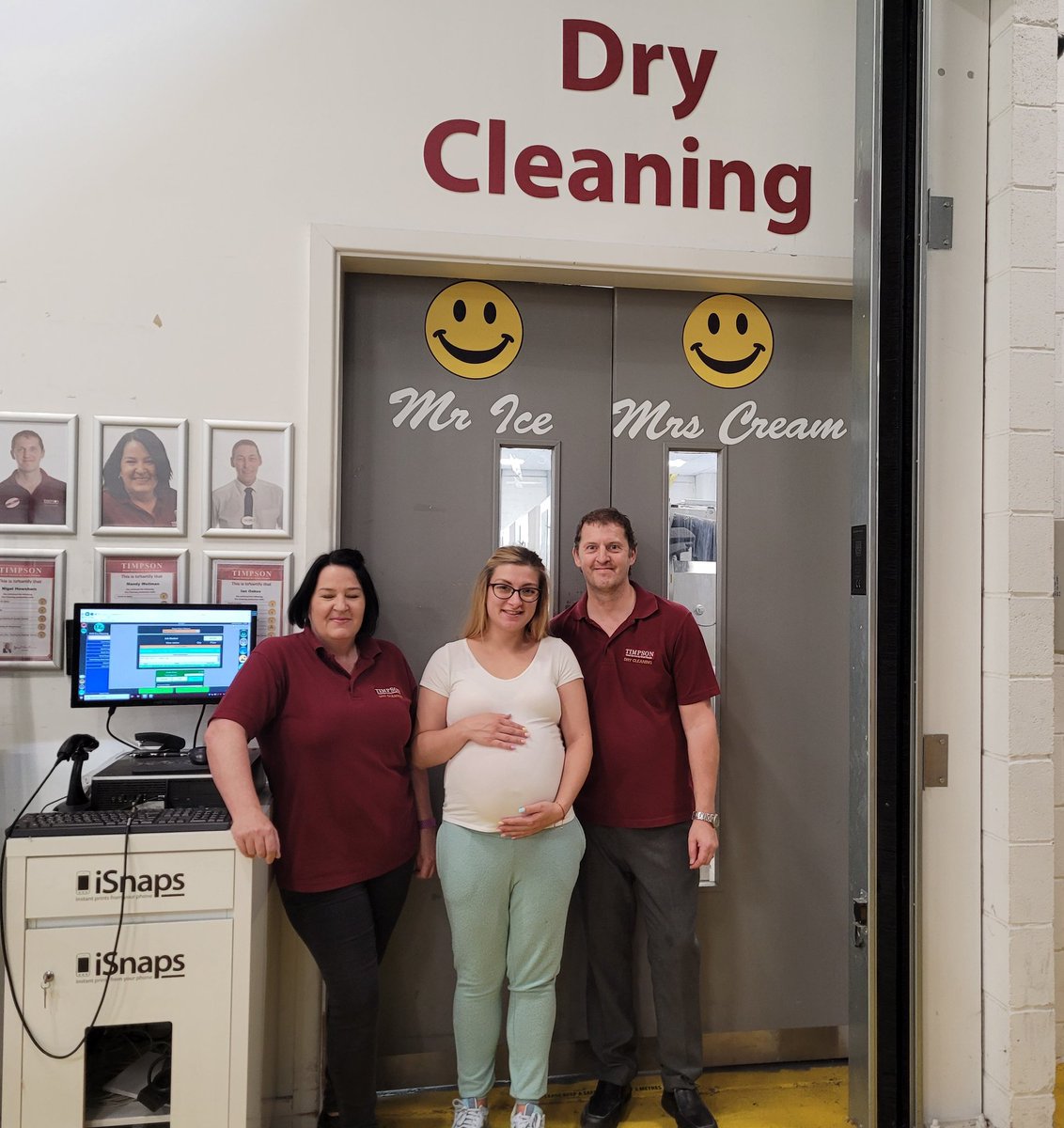 Fab day with the ICE Hub team who are busy busy busy just short of 13k this week and down on colleagues due to holidays!!! Well done all. Plus Area 6 want to wish Alex well as she starts her Maternity on Monday! <a href="/darrenbrowna6/">darren brown</a> <a href="/TimpsonNews/">Timpson Group News</a> @AlexBar76526325