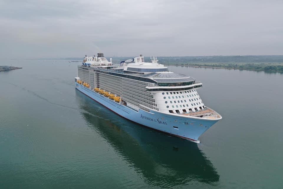 MJBanks17's tweet photo. 💫The time has finally here… 

Anthem of the Seas arrived back into Southampton this morning ready to sail round the British Isles this summer… the ship of the summer has arrived 👏🏼👏🏼

#Anthemoftheseas #shipofthesummer https://t.co/C17aGEW1yH