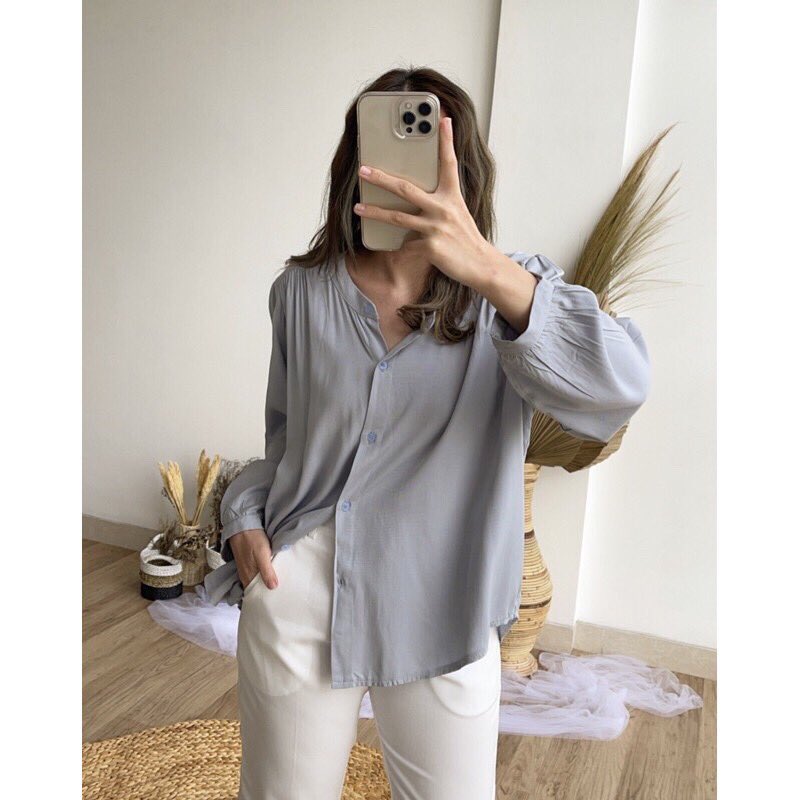 iniygkamucari's tweet photo. 3. Racelie Longshirt (bronthelabel)
Warna softnya gemes semua, wajib punya nih, Ld 120cmπ₯°
π°105.000
https://t.co/fsnnzyqBtr
#looseshirt #bajubigsize #oversize #oversizeshirt #shopeehaul #racunshopee #racuntiktok #lfl #fff https://t.co/1VIqnEaaj6