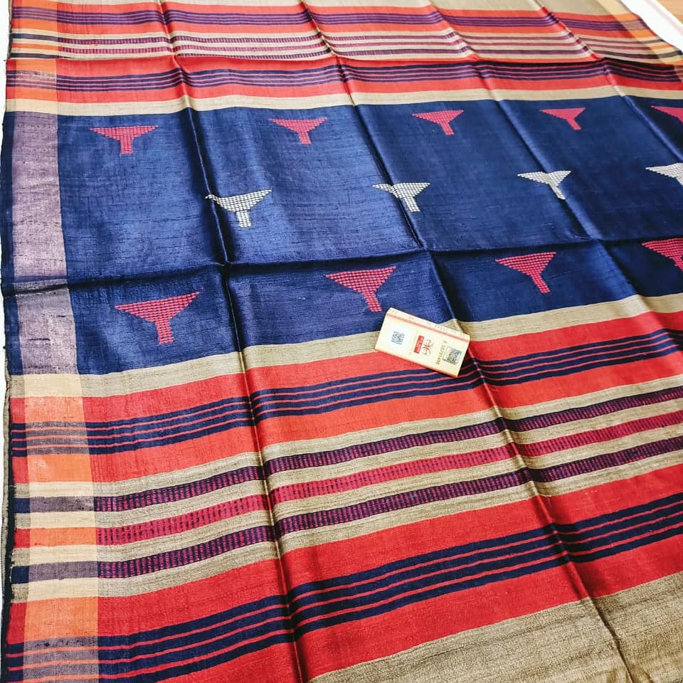 adritcollectio1's tweet photo. #SareeTwitter #tussarsilk #dupiansilk #bhagalpurisilk #sareeblouse #sareebeauty #sareebeauty #sareelovers #sareeblogger #smallbusinessindia #smallbusinnesowners #SupportSmallStreams #SupportSmallBusinesses #localbusiness #SupportLocal #onlineshop #onlineshopping #buyonline #RT https://t.co/JWkgKtd8pD